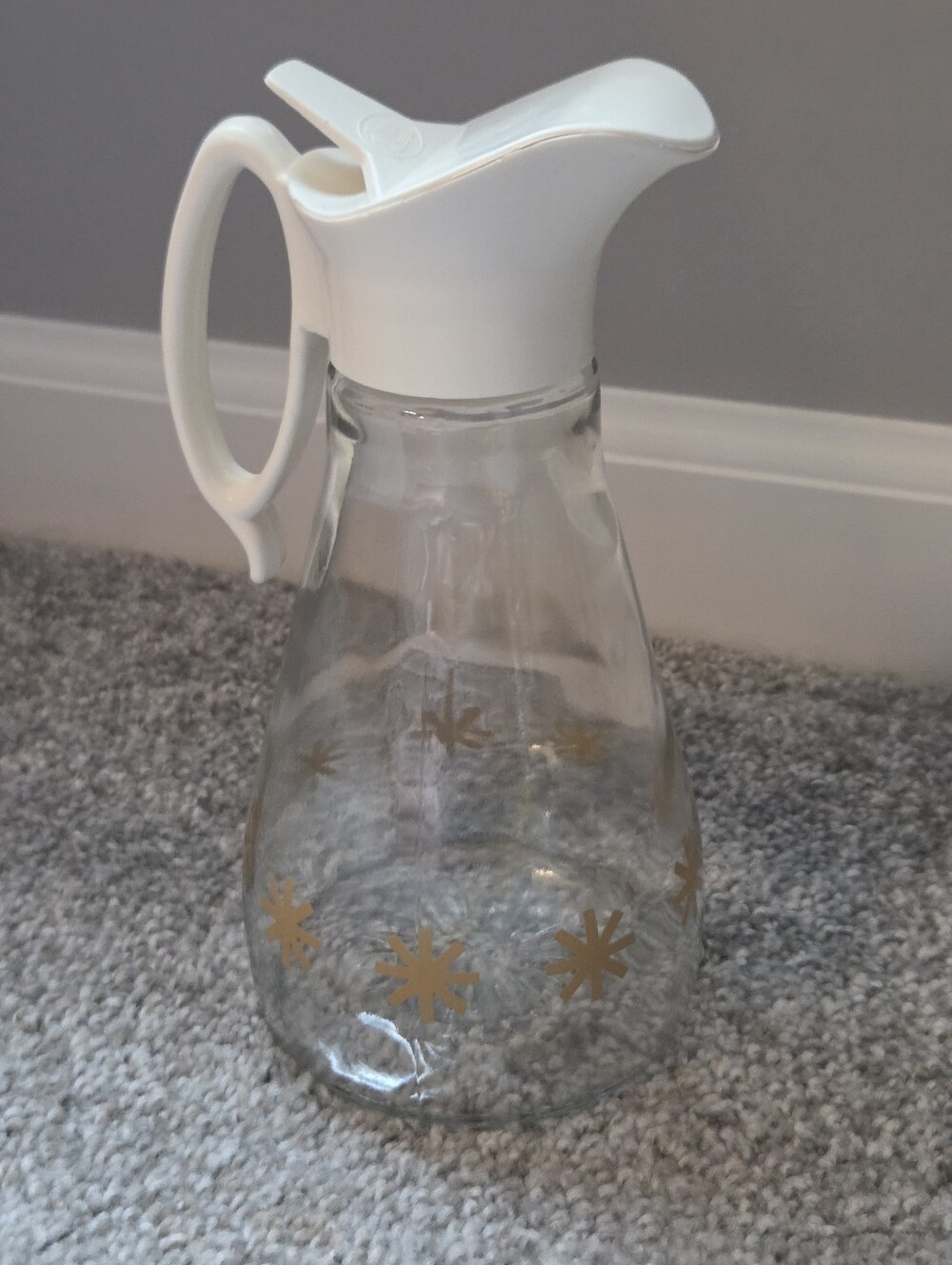 Vintage MCM Log Cabin Syrup Dispenser